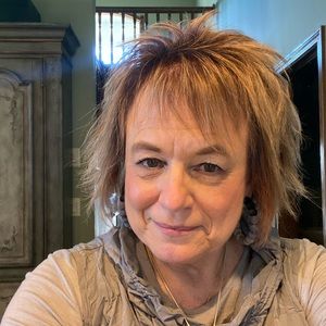 Meet your Posher, Beth